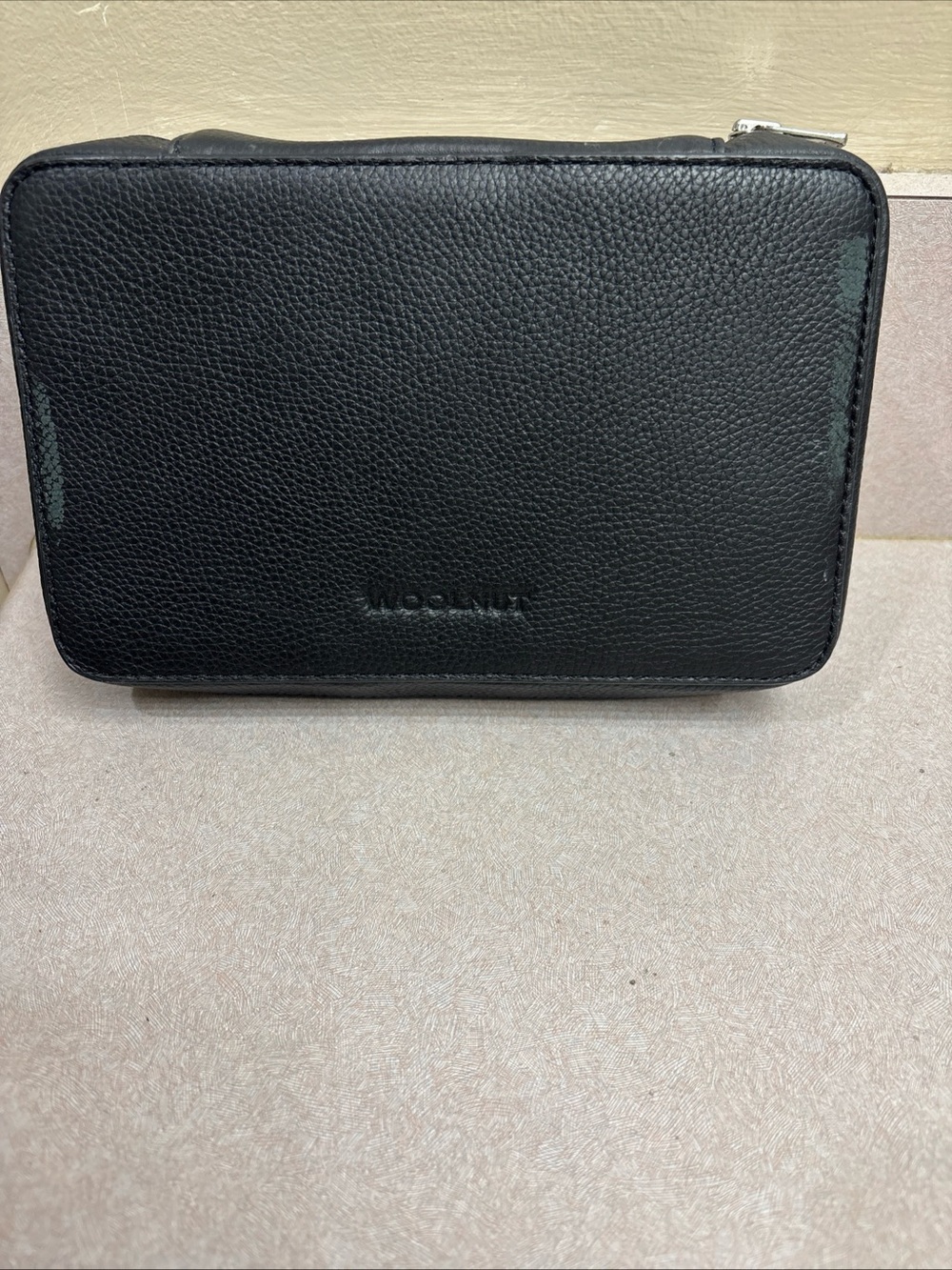 WOOLNUT Tech Organizer Black Full-Grain Scandinavian Leather Travel Case Zip Up